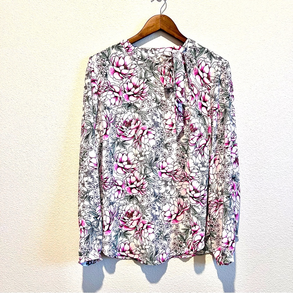 torrid Floral Tie-Neck Blouse in White and Pink